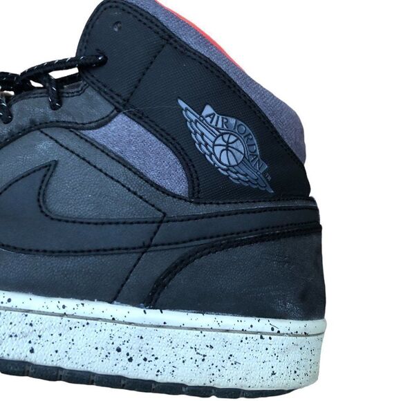 RARE 2015 Nike Air Jordan 1 Mid Holiday Size 12 - Picture 11 of 16